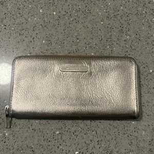 Silver Michael Kohrs‎ wallet